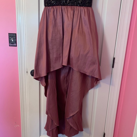 Hi- low prom/ homecoming dress size 15/16 - Picture 8 of 8